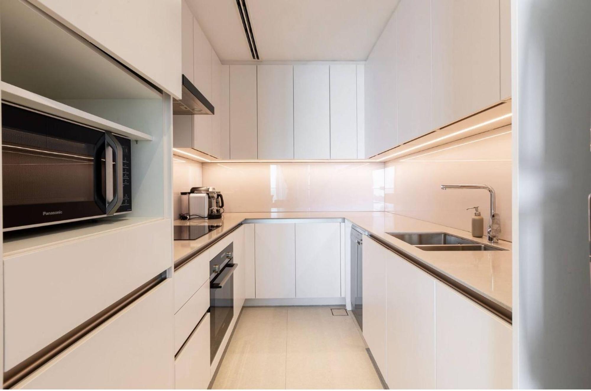 Appartement Elegant 2br Address